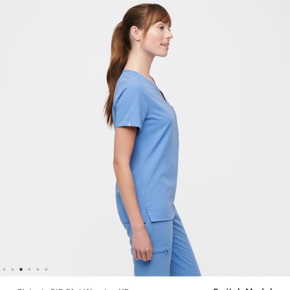 New Figs One-Pocket Scrub Top - Picture 2 of 6